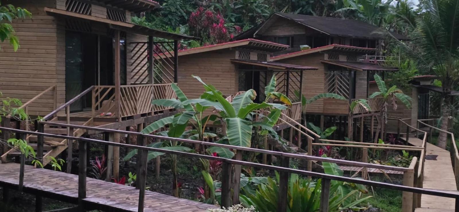 Pacific Nuqui Lodge מראה חיצוני תמונה